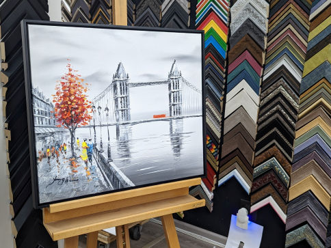 Best Picture Hanger Award